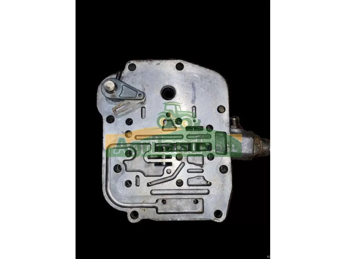 VALVE DE COMMANDE D'EMBRAYAGE 