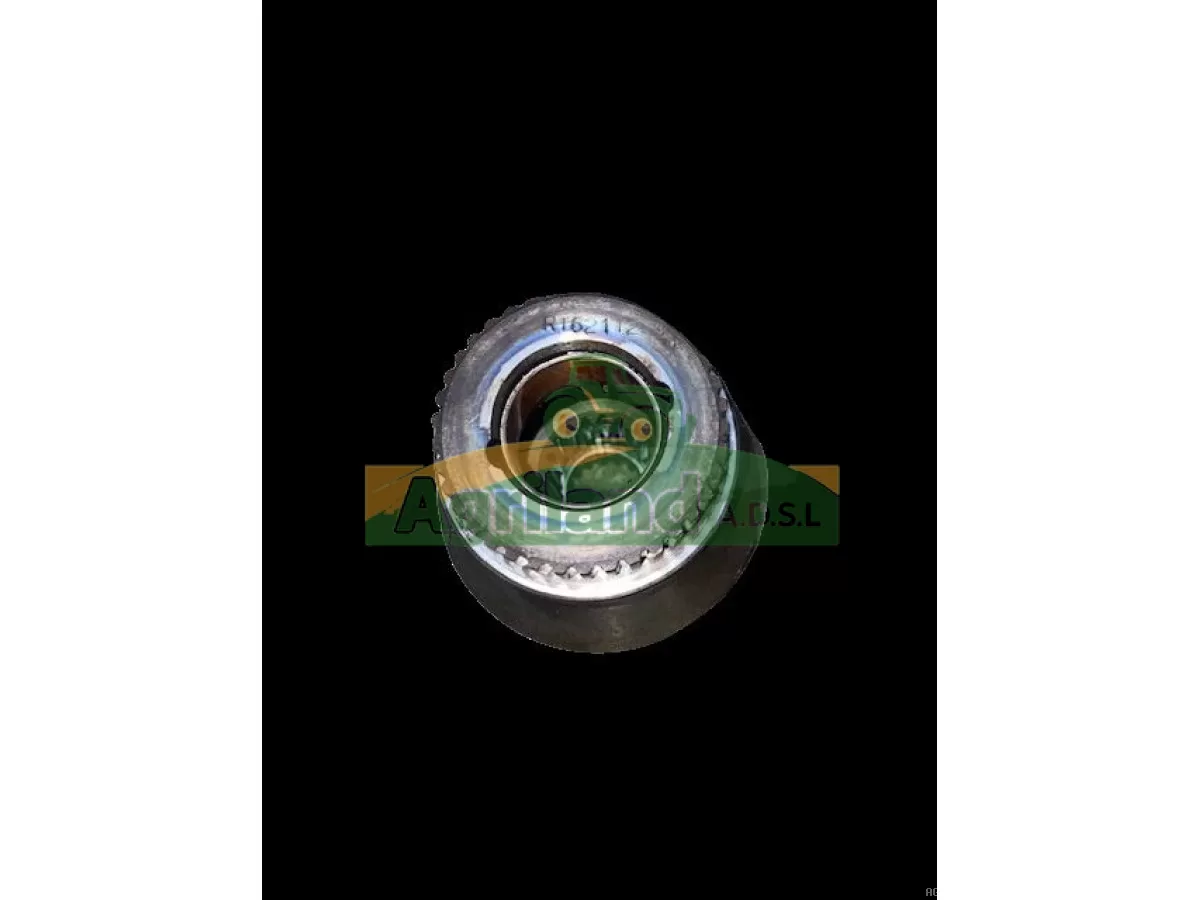 ARBRE DE SORTIE DE TRANSMISSION