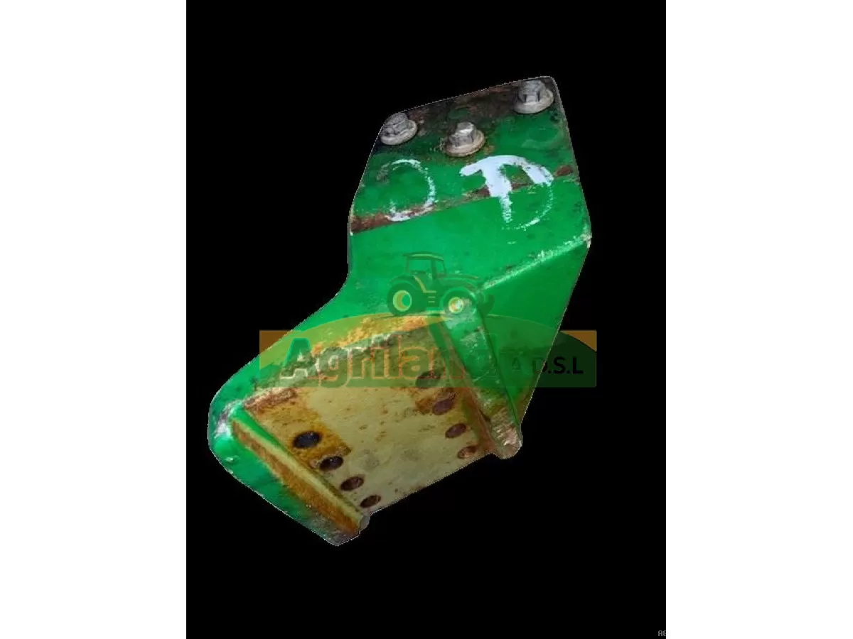 SUPPORT D'AILE AVANT GAUCHE 