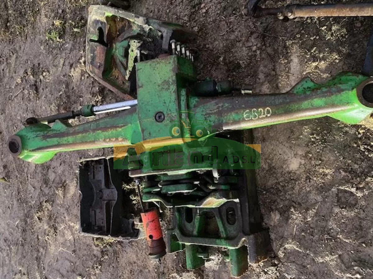 ENSEMBLE POUTRE DE PONT AV D ET G + BERCEAU TYPE 745/107