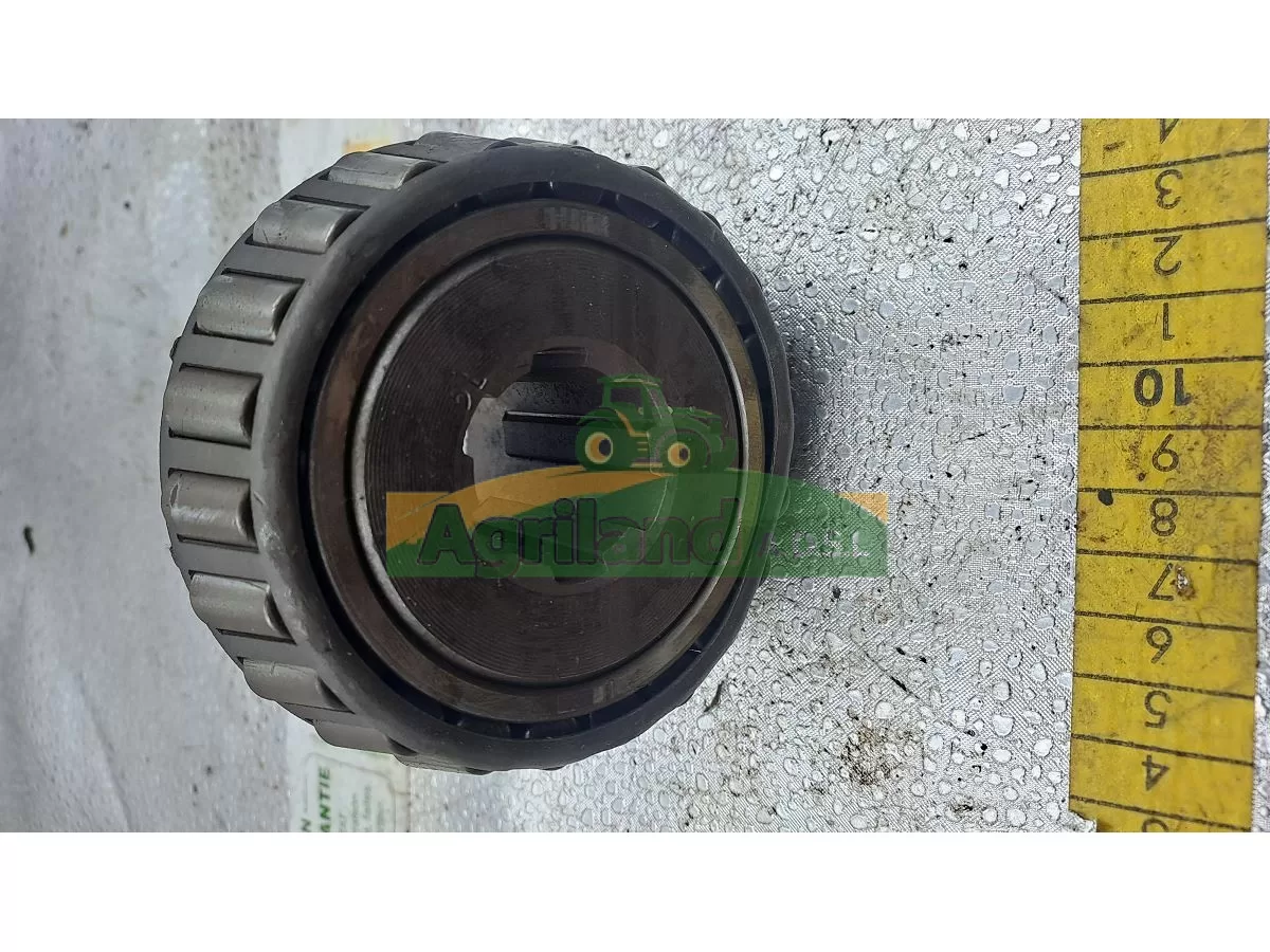 PIGNON MENANT DU COUPLE CONIQUE  Z10