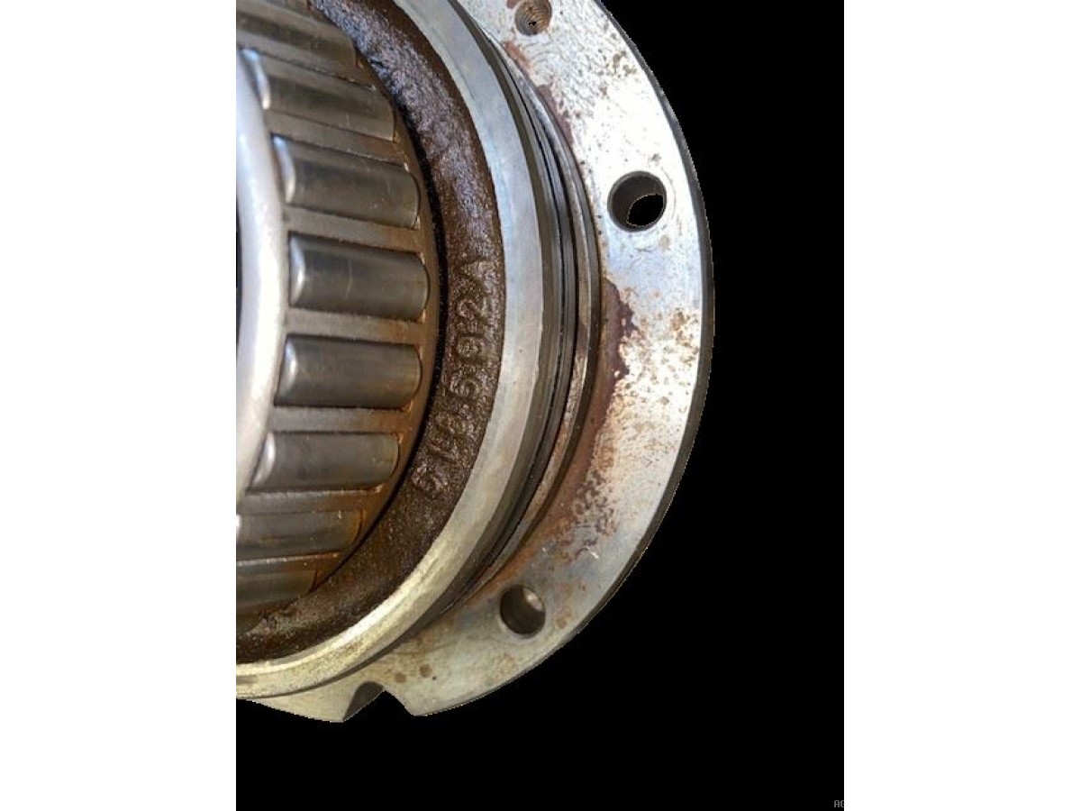 SUPPORT GAUCHE DU CARTER DE DIFF