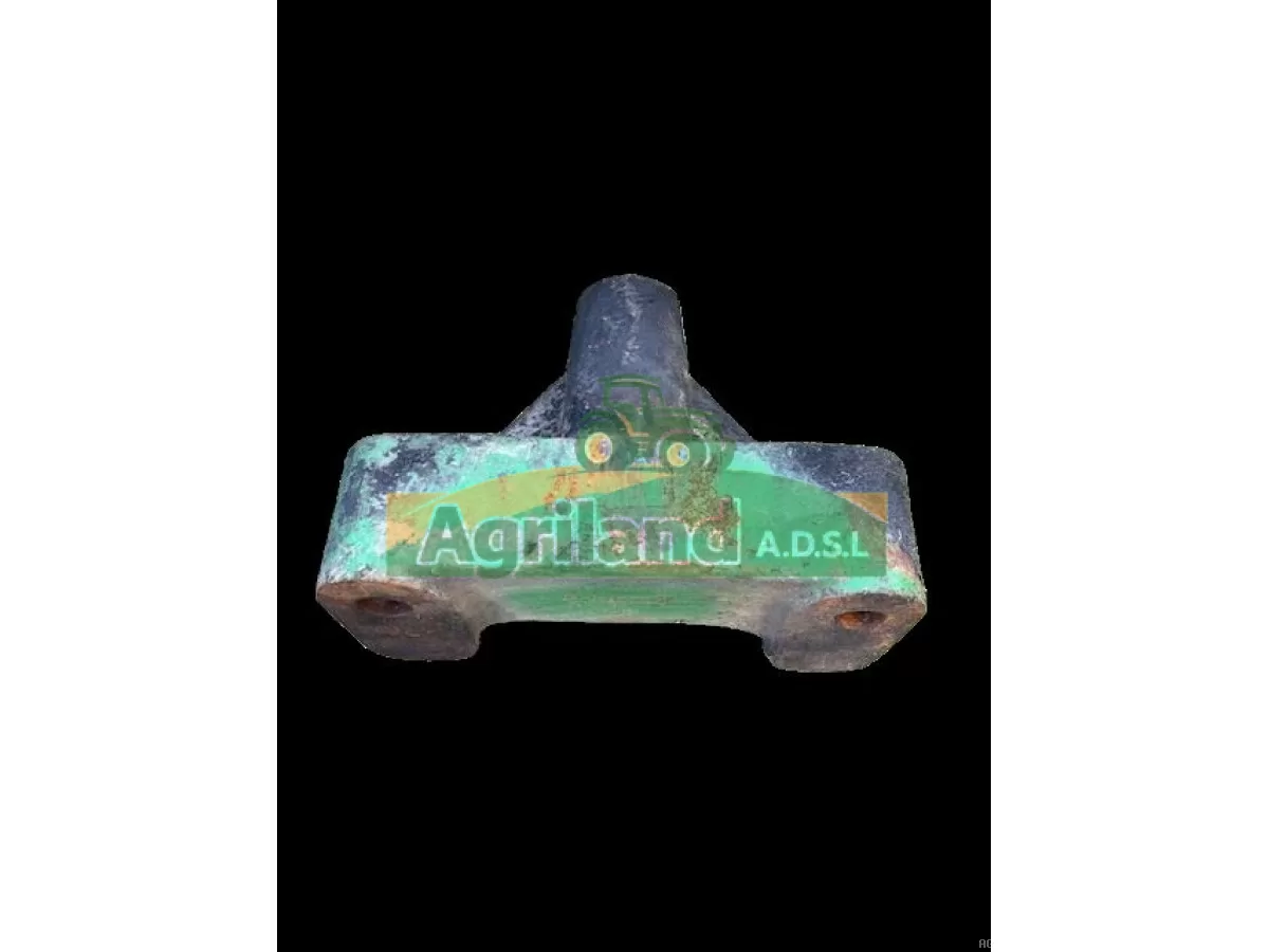 ENTRETOISE DE CABINE 