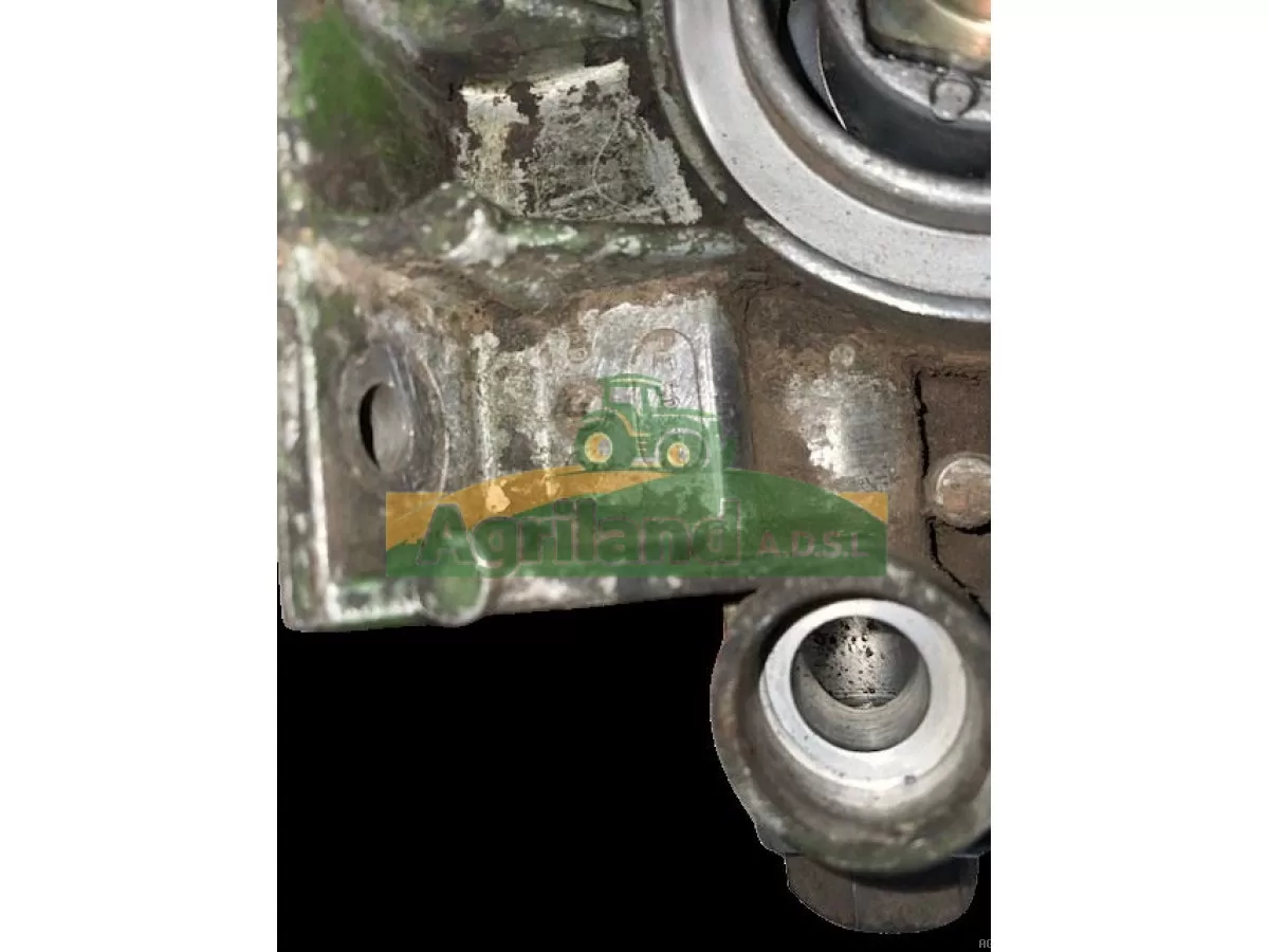 EMBASE DE FILTRE À HUILE