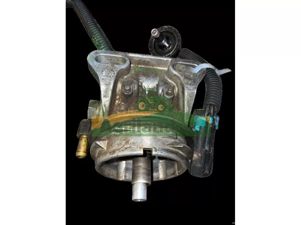 EMBASE DE FILTRE À CARBURANT