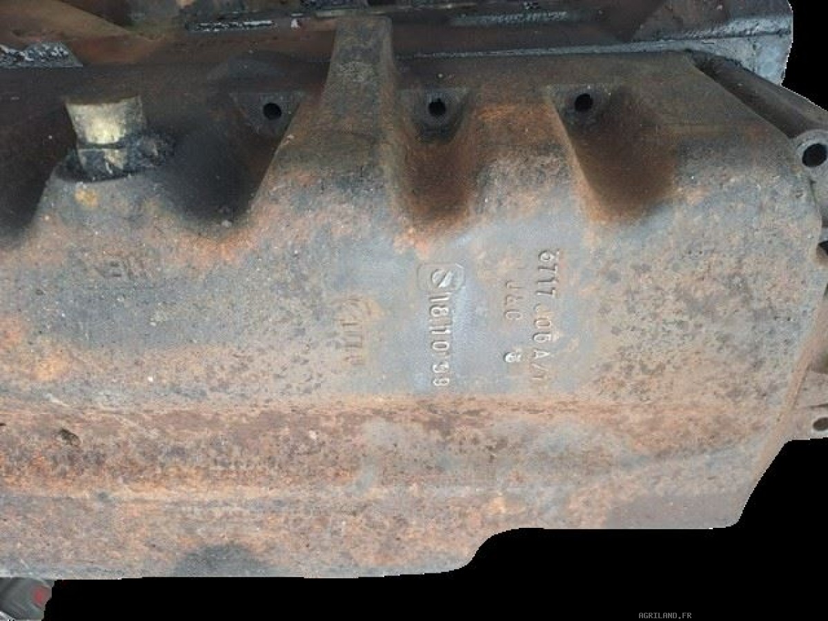 CARTER INFERIEUR MOTEUR 