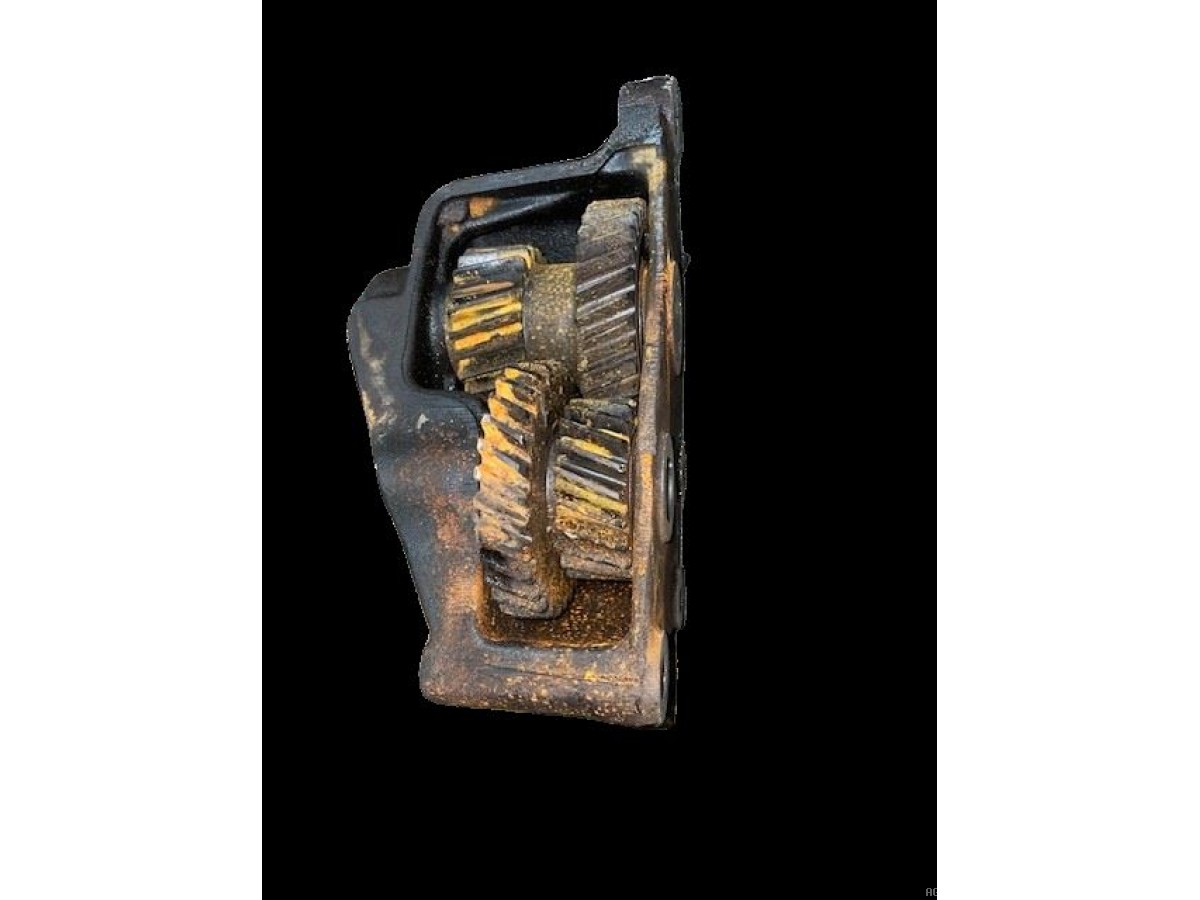 CARTER DE TRANSMISSION AVEC PIGNON Z31/22 + Z33/23