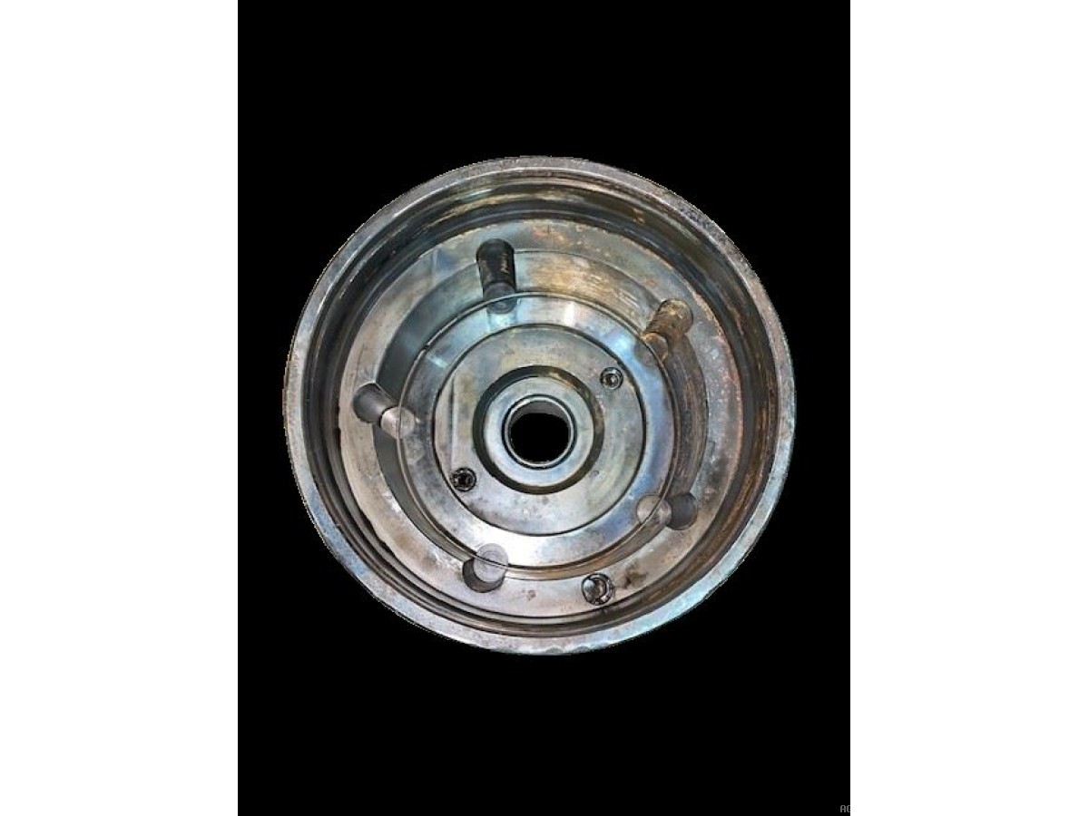 CLOCHE D'EMBRAYAGE AVEC PIGNON Z52