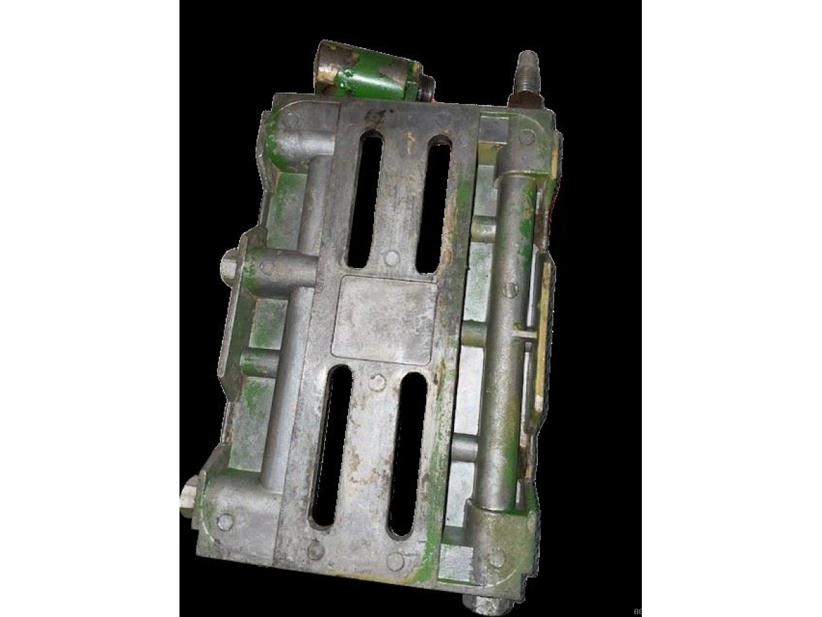 CORPS DE FILTRE À CARBURANT