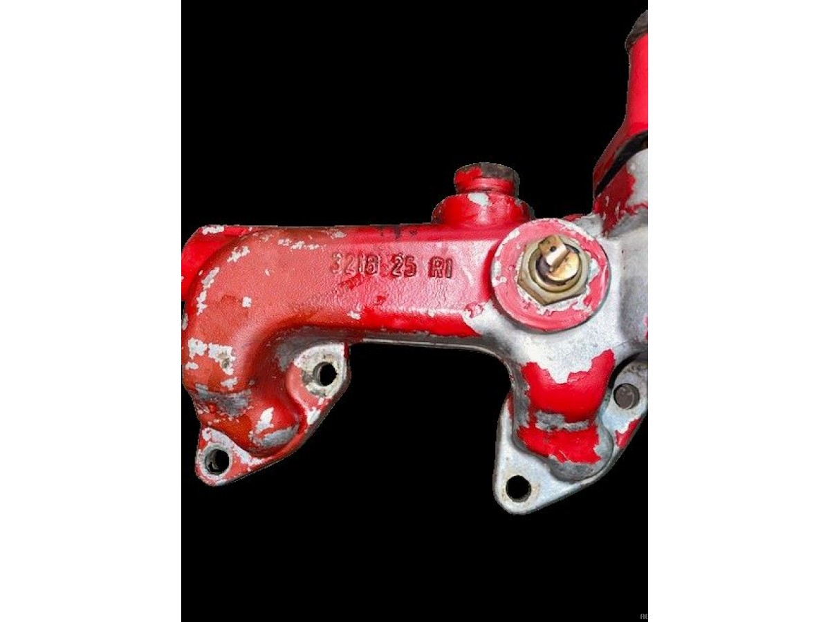 COLLECTEUR D'EAU ( THERMOSTAT) 