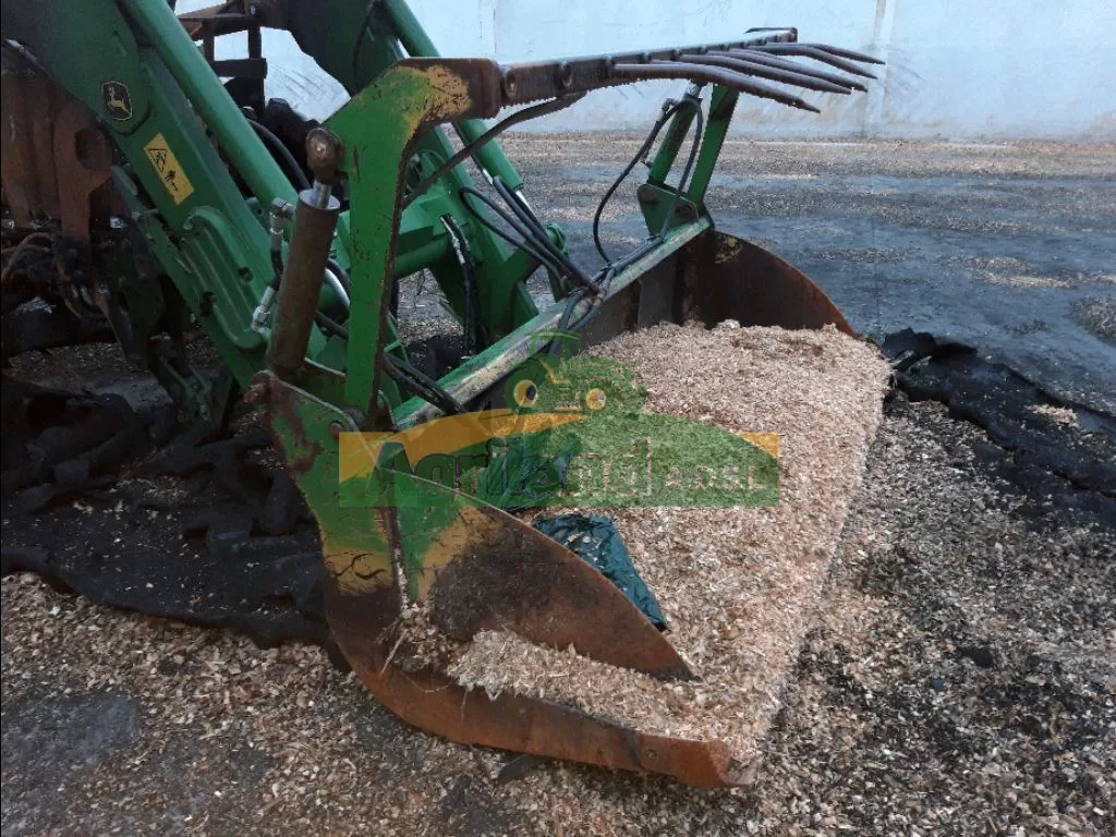 JOHN DEERE 6230  CE-664-AJ