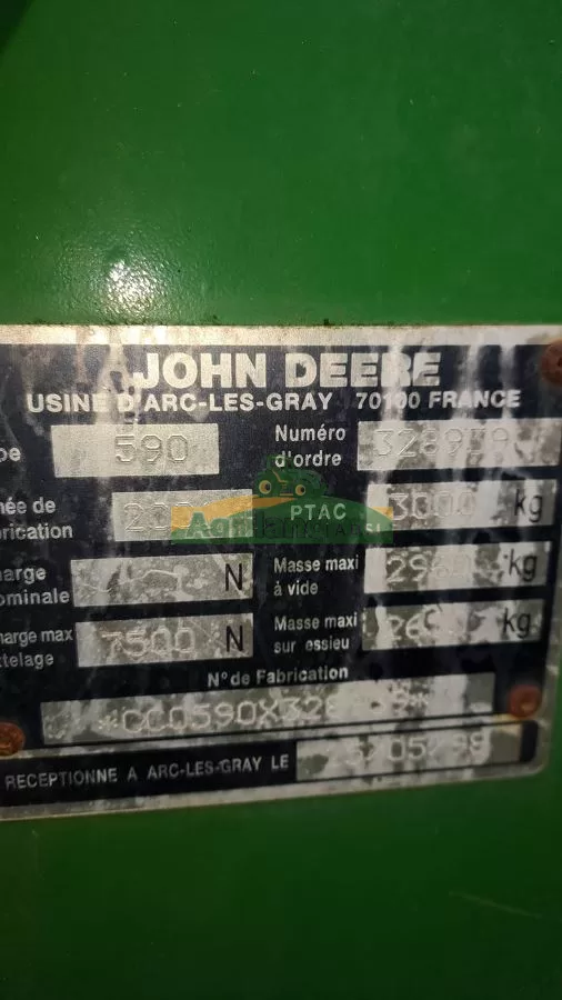 JOHN DEERE 590