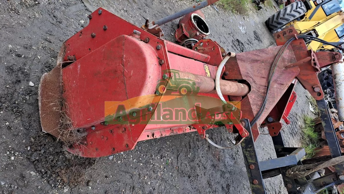 HOWARD  R 500 S 305 S F1