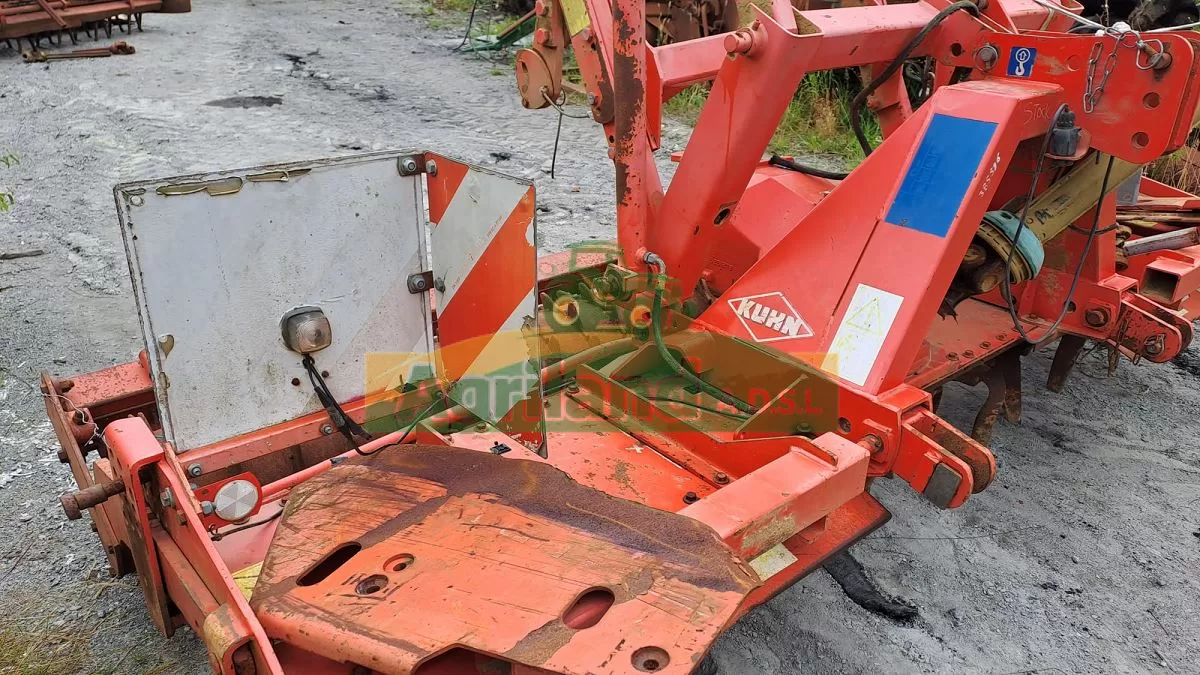 KUHN HRB 303 D