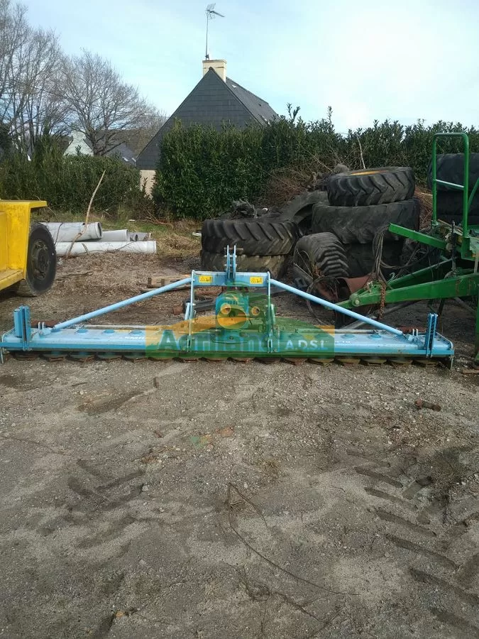LEMKEN ZIRKON 10 400