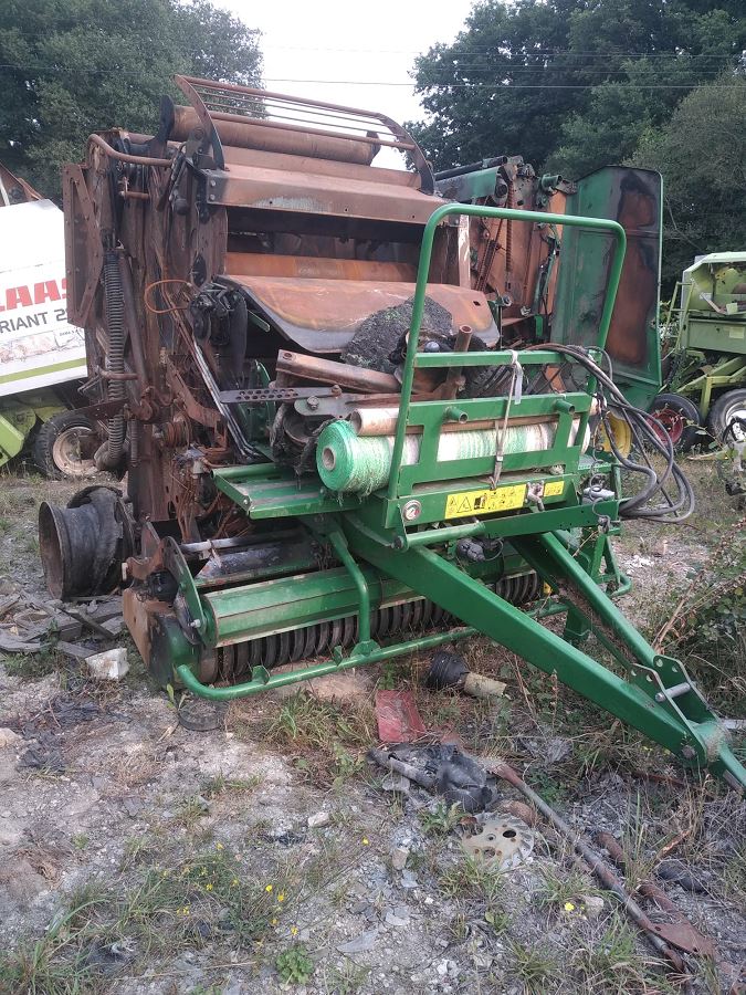 MC HALE V 640 EM-255-KG