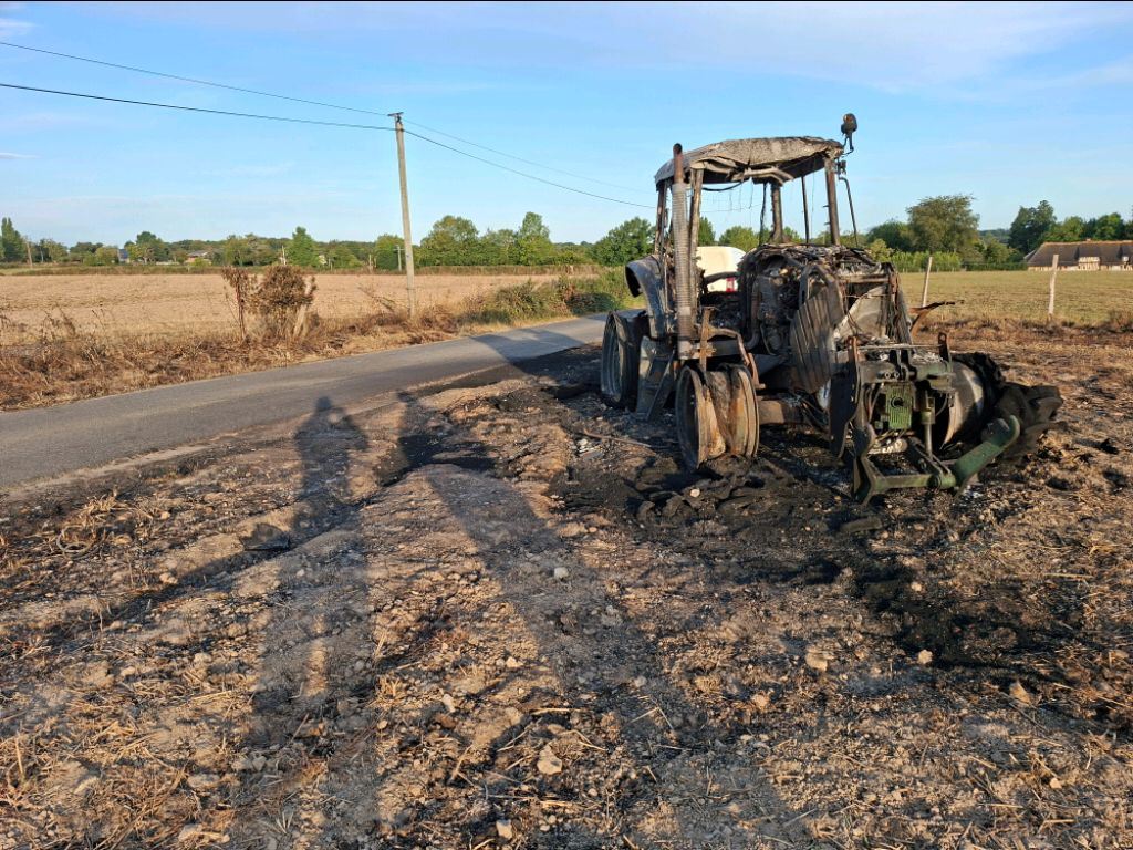 JOHN DEERE 6630 PREMIUM AX 765 EJ